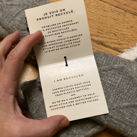 Headband and Sherpa lined grey mittens NWT - Picture 5 of 5